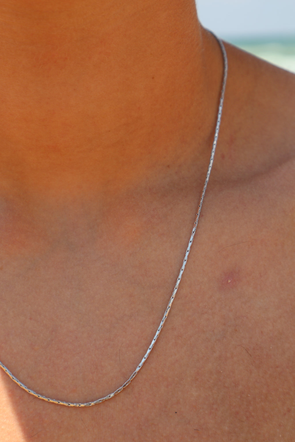 ALÉIS NECKLACE